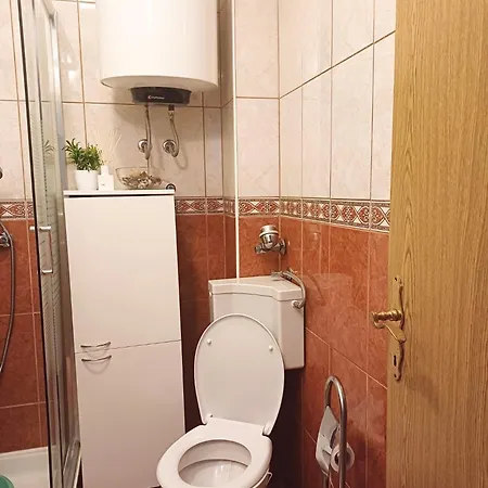 Apartment Cute Near The Trogir
